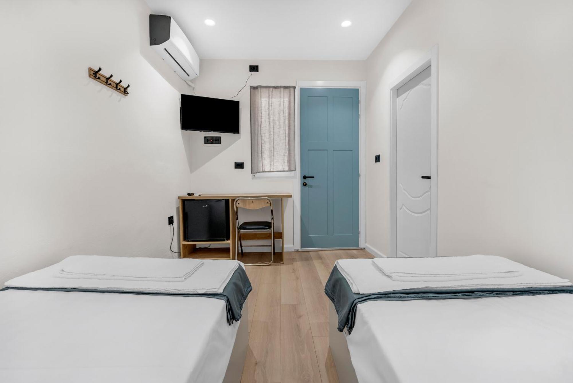 The Nook City Centre En Suite Берат Экстерьер фото